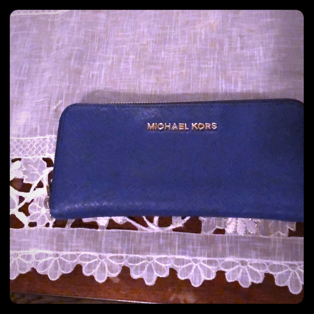 Leather wallet…… That bloom